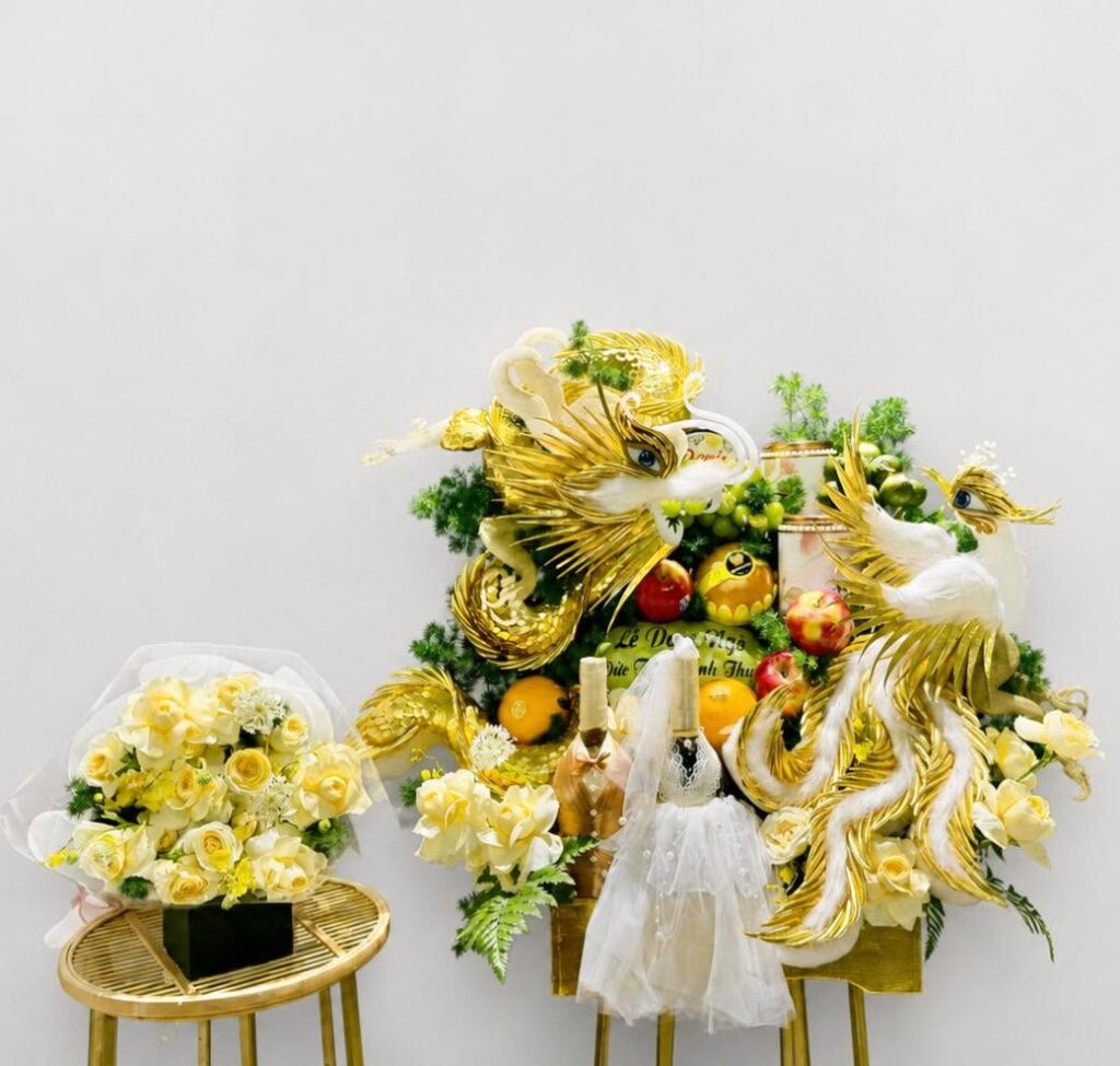 tráp hoa dạm ngõ rồng phượng