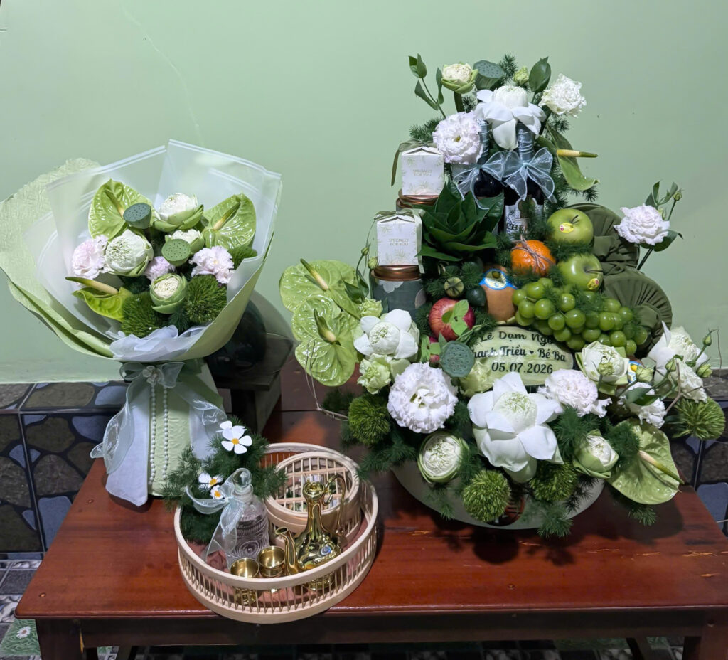 Shop Hoa Trinh Long An nhận làm tráp dạm ngõ hoa tươi Cần Đước đẹp, giá tốt